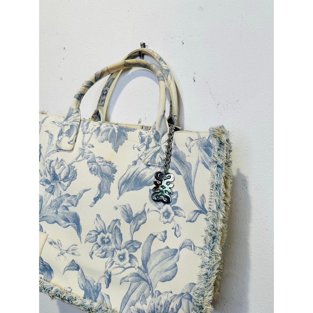 SANDRO Women's Blue Floral Print Magnetic Closure Frayed Edges Kasbah Tote Bag - Picture 7 of 16